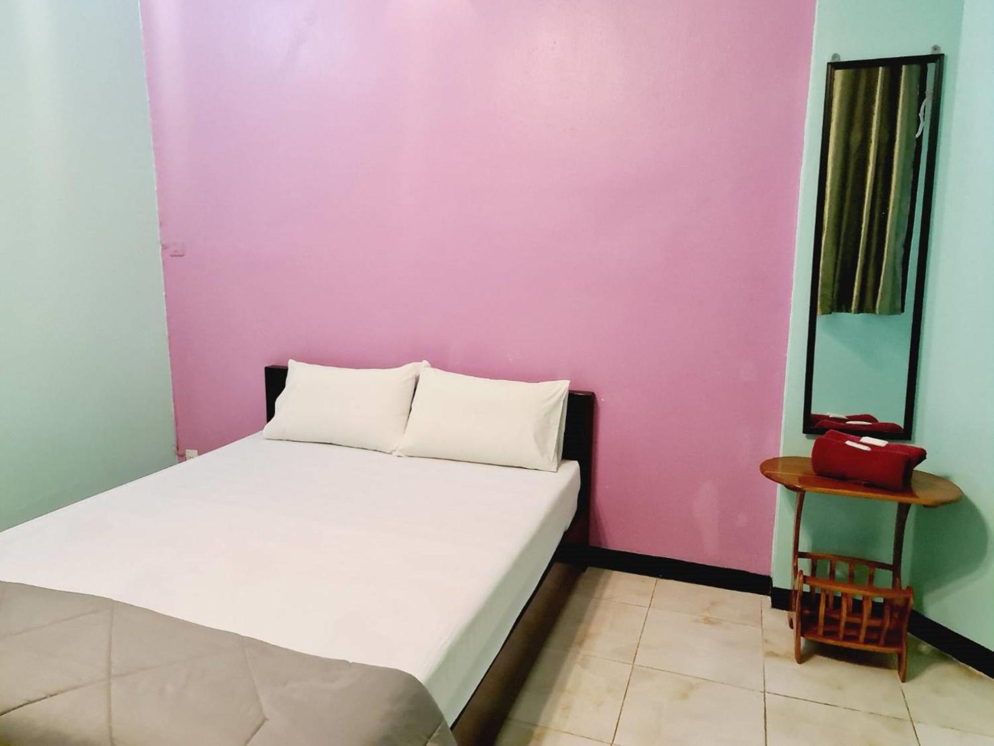Royal Land Mae Klong Hotel Samut Songkhram Екстериор снимка
